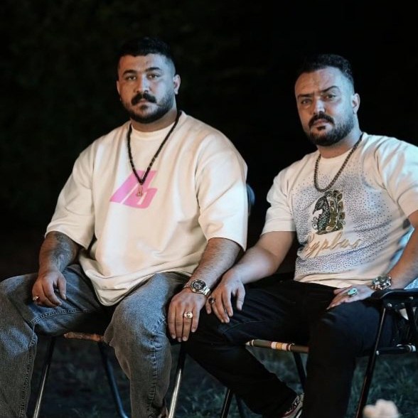 آهنگ جدید رضا کرمی تارا دﻧﻴﺎ ﻗﺸﻨﮕﻪ وﻟﻰ ﻧﻪ ارای ﻣﻨﻪ ﺳﻴﺎﻣﺲ
